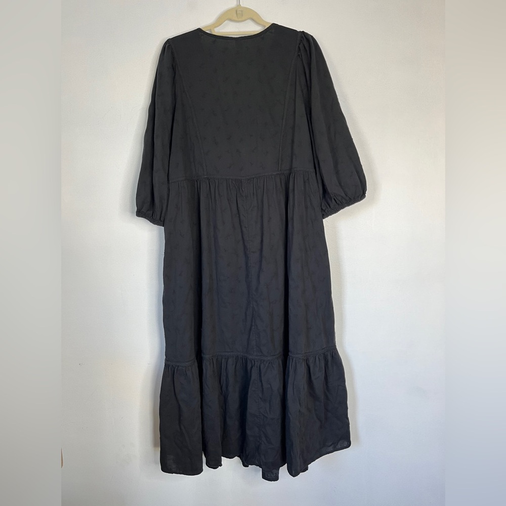 Old Navy Charcoal Maxi Dress - Picture 2 of 12
